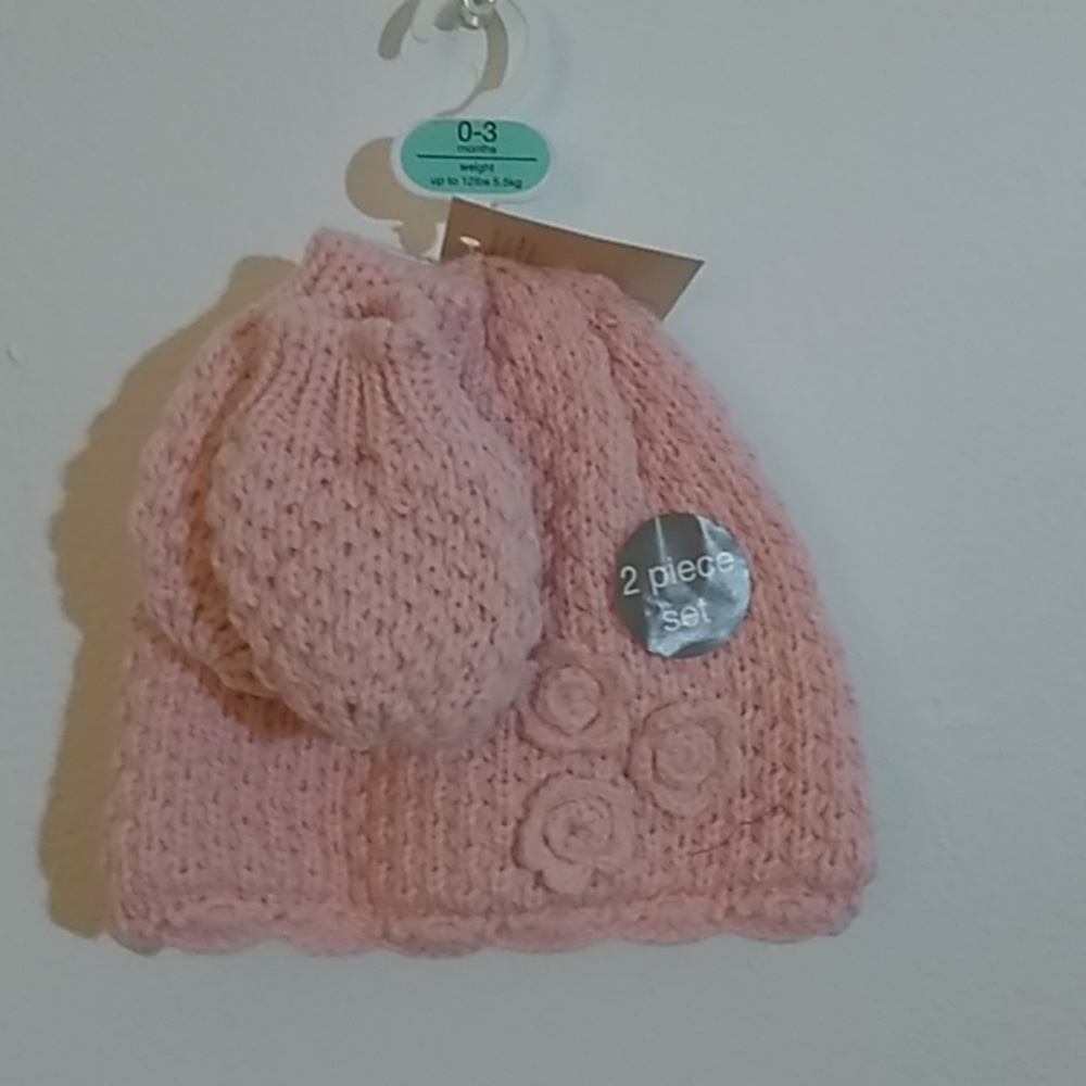 George Baby 2 pc Hat/glove set